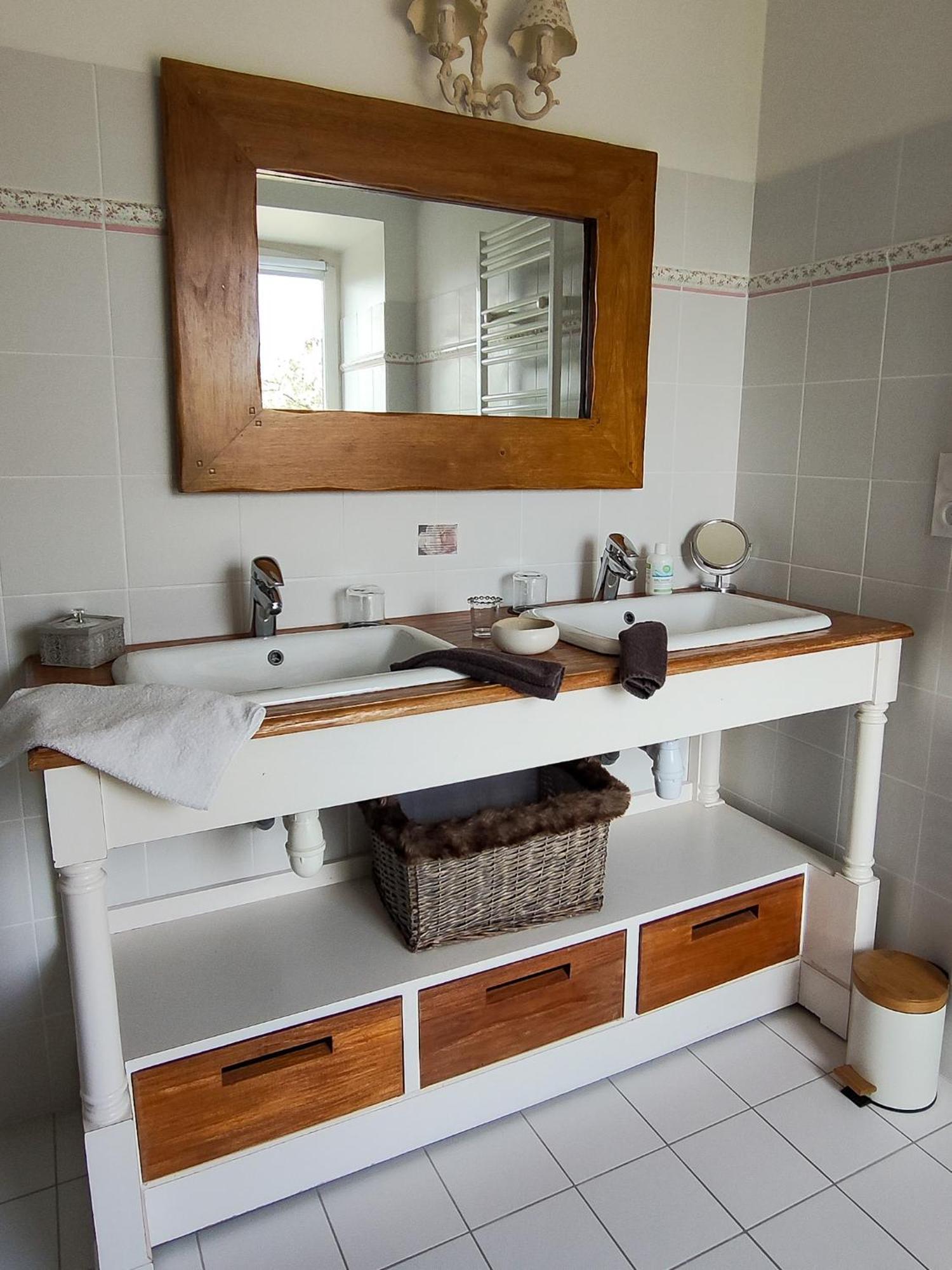 Demeure Du Porzou, Chambres D'Hotes De Charme Dans Demeure D'Exception, Parc Paysager, Spa, Massages, Proche Paimpol, Classe 4 Epis Yvias Exteriér fotografie